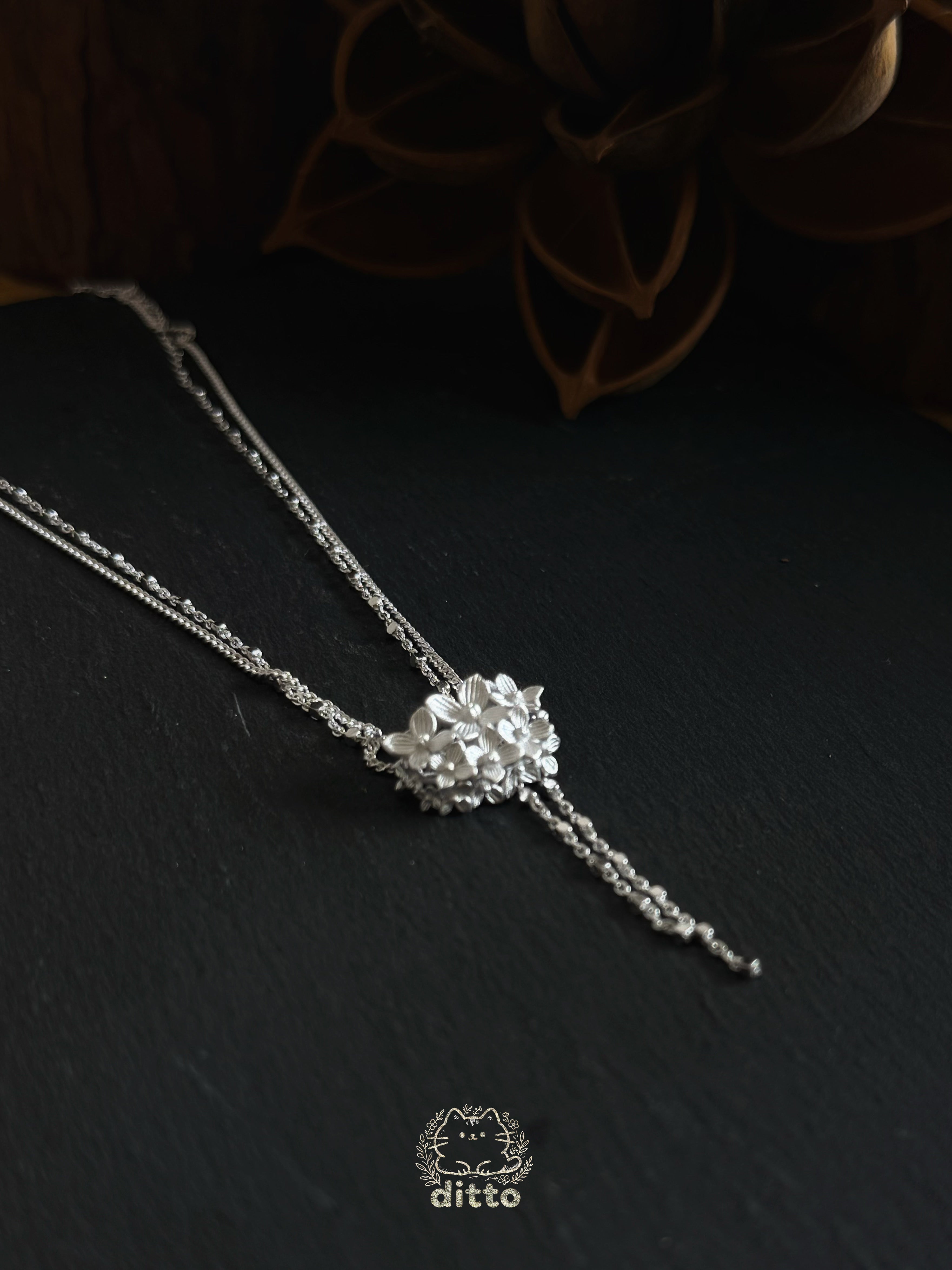<銀植繪> 繡球花 項鍊 · S925 Hydrangea Necklace